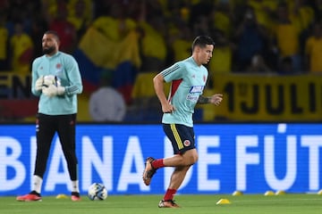 Colombia's midfielder James Rodriguez warms up 